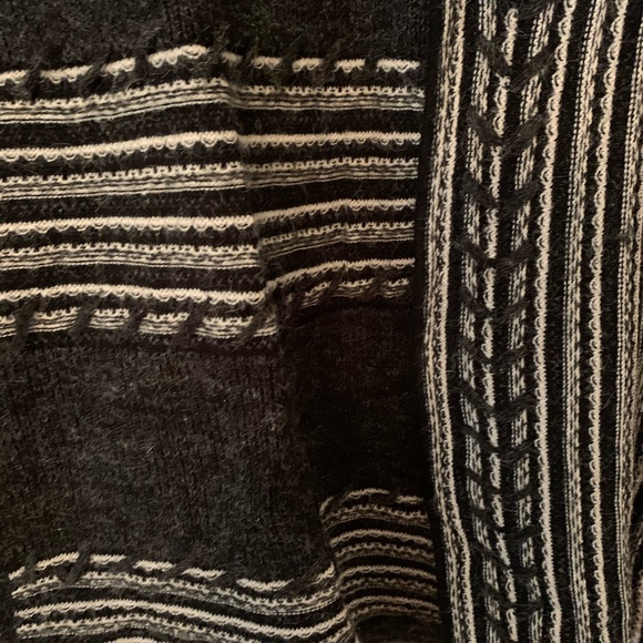 Peck and Peck sweater - Picture 4 of 4